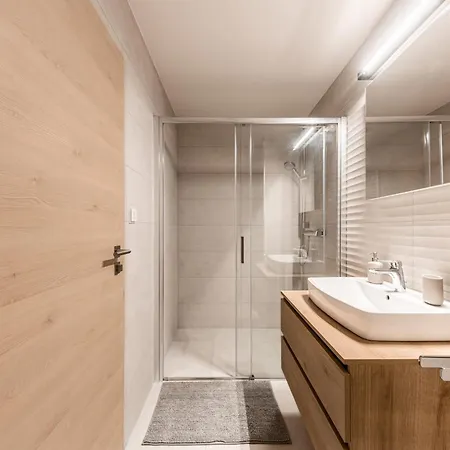 Charlie Apartament