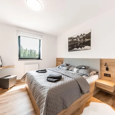 Apartament Charlie *